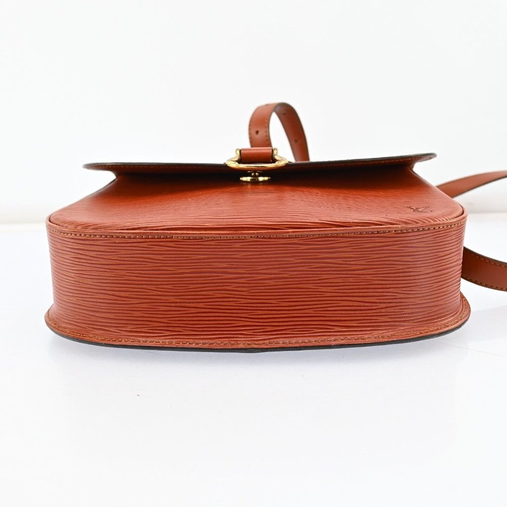 Louis Vuitton Saint Cloud GM in Brown Epi Leather - Picture 6 of 16